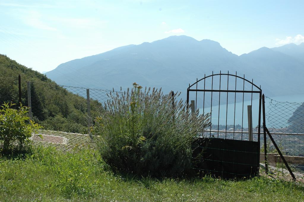 Casa Calvola Holiday Home เทนโน ภายนอก รูปภาพ